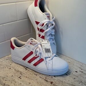 Adidas Grand Court 2.0 Women’s Sneakers White Pink Glitter Stripes Size 7 NWT